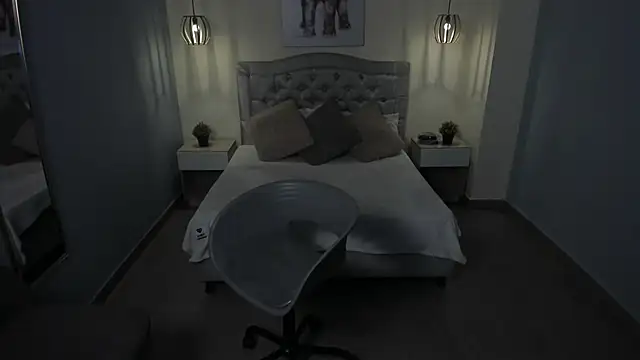 Snapshot of escarleth__ chatting on 10-21-25, 01:56 escarleth online show from 10-21-25, 01:56