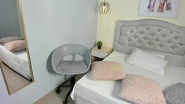 escarleth   online show from 02-27-26, 01:44