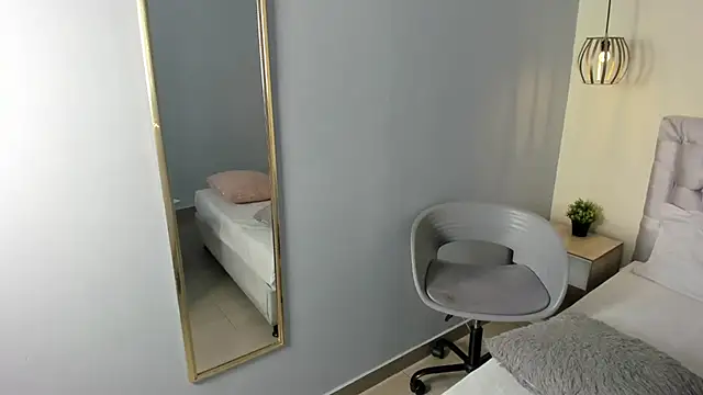 escarleth   online show from 03-16-26, 11:58