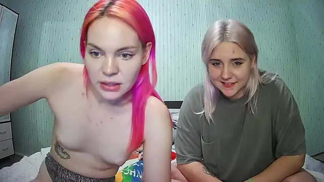 ChrisGirls online show from 12-26-24, 02:16