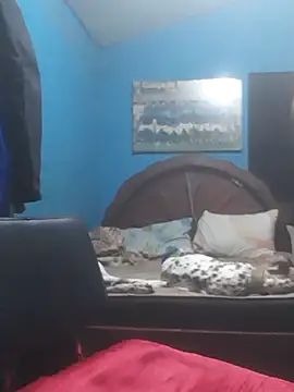 hugosafado333 online show from 09-13-25, 06:35