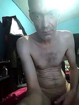 hugosafado333 online show from 10-02-25, 07:15