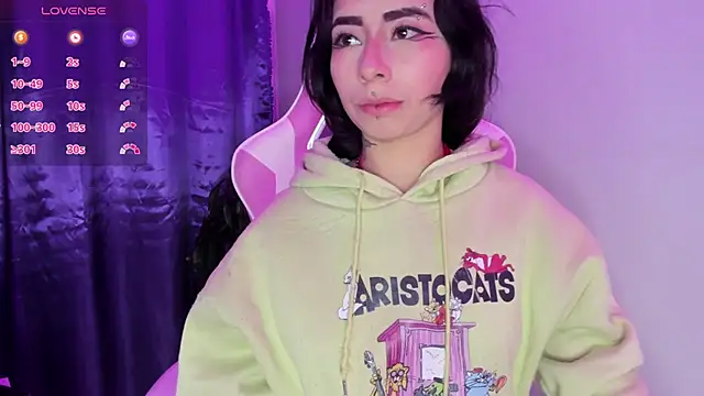 Snapshot of hanna__azumi chatting on 01-24-25, 08:55 hanna azumi online show from 01-24-25, 08:55