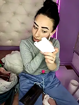 Snapshot of hanna__azumi chatting on 02-09-25, 03:11 hanna azumi online show from 02-09-25, 03:11