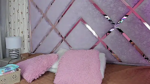 Snapshot of hanna__azumi chatting on 02-22-25, 03:12 hanna azumi online show from 02-22-25, 03:12