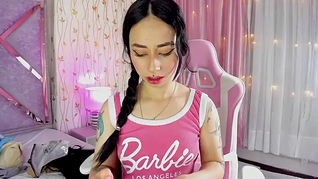 Snapshot of hanna__azumi chatting on 03-03-25, 08:16 hanna azumi online show from 03-03-25, 08:16