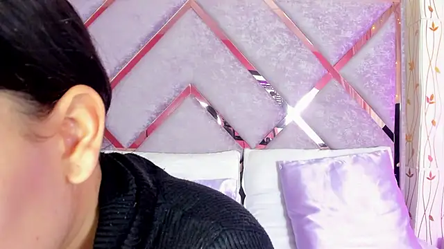 Snapshot of hanna__azumi chatting on 03-07-25, 03:08 hanna azumi online show from 03-07-25, 03:08