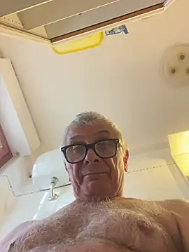 4n4l1zz4m1 online show from 03-03-25, 03:53