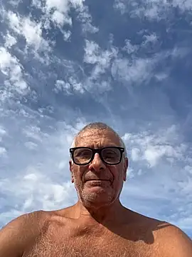 4n4l1zz4m1 online show from 10-14-25, 01:12