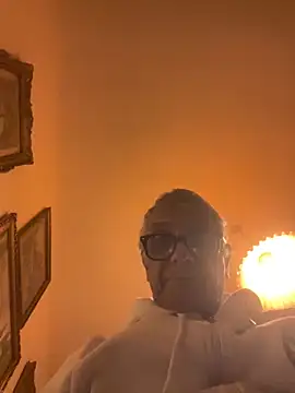 4n4l1zz4m1 online show from 12-16-25, 06:35