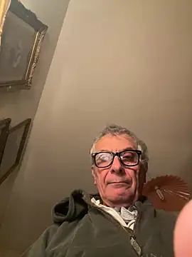 Snapshot of 4n4l1zz4m1 chatting on 01-13-26, 06:57 4n4l1zz4m1 online show from 01-13-26, 06:57