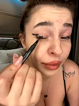 GraceCarther online show from 10-09-25, 05:33