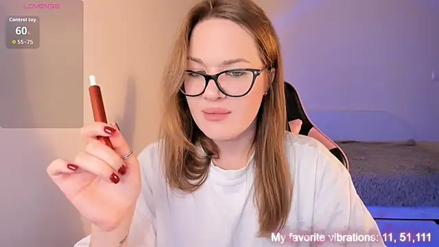 ami amour  online show from 11-29-25, 04:32