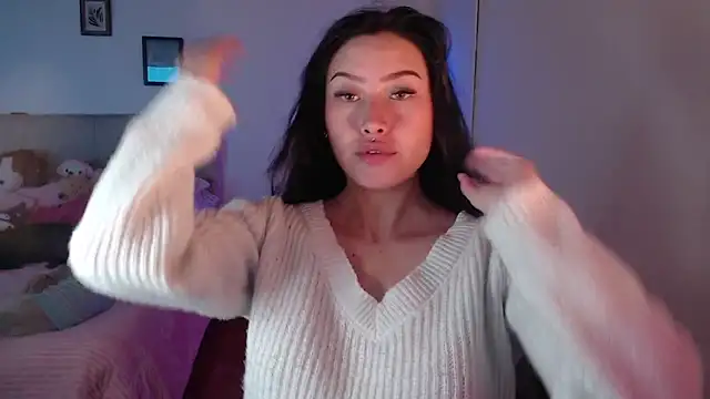 Emilyswan04 online show from 01-27-25, 04:11