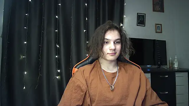 Snapshot of sweet_lucifer666 chatting on 03-20-25, 07:25 sweet lucifer666 online show from 03-20-25, 07:25