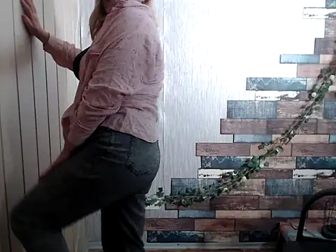 DaniellaKiss online show from 10-01-25, 09:48