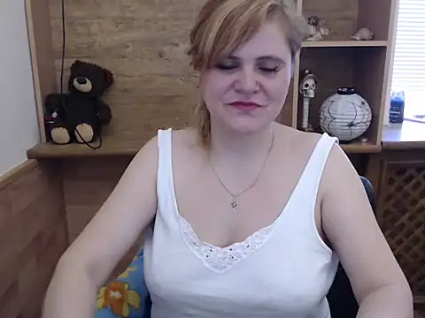 DaniellaKiss online show from 04-04-26, 09:18