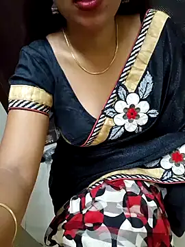 Snapshot of Roja-Telugu777 chatting on 02-12-25, 02:45 Roja-Telugu777 online show from 02-12-25, 02:45