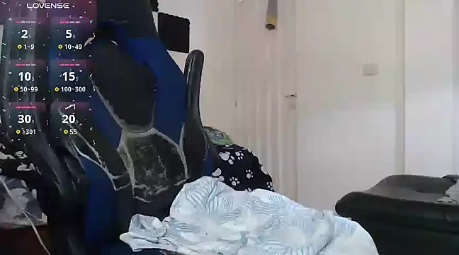 bryamado69 online show from 02-18-25, 07:41