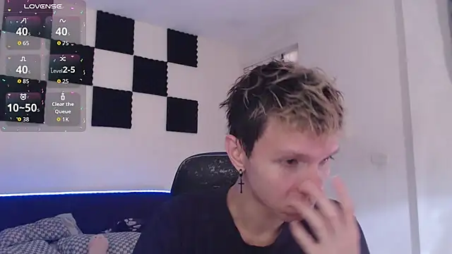 bryamado69 online show from 09-10-25, 12:38