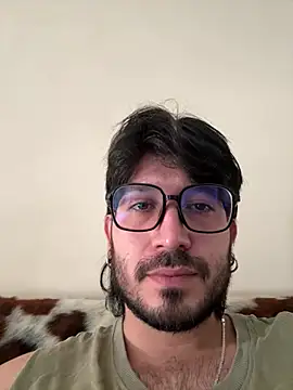 Snapshot of Ackerman_Eren_ chatting on 01-19-25, 04:14 Ackerman Eren  online show from 01-19-25, 04:14