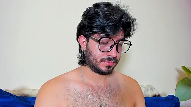 Snapshot of Ackerman_Eren_ chatting on 02-05-25, 01:44 Ackerman Eren  online show from 02-05-25, 01:44