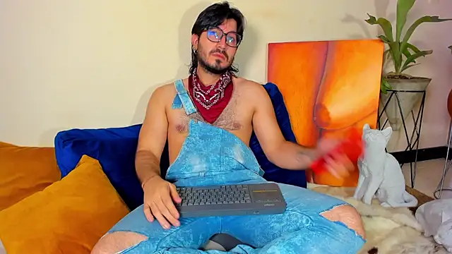 Snapshot of Ackerman_Eren_ chatting on 03-16-25, 11:38 Ackerman Eren  online show from 03-16-25, 11:38