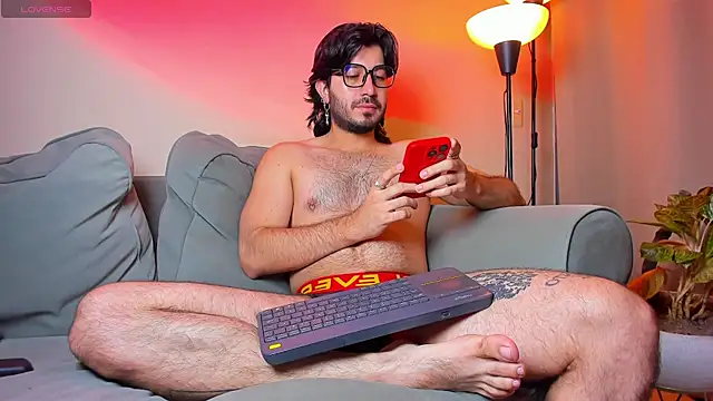 Snapshot of Ackerman_Eren_ chatting on 10-04-25, 09:40 Ackerman Eren  online show from 10-04-25, 09:40