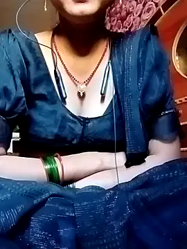 Snapshot of annaya_sweet chatting on 01-19-25, 09:33 annaya sweet online show from 01-19-25, 09:33