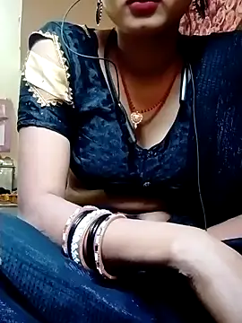 Snapshot of annaya_sweet chatting on 02-01-25, 10:37 annaya sweet online show from 02-01-25, 10:37