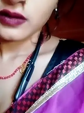 Snapshot of annaya_sweet chatting on 03-19-25, 10:00 annaya sweet online show from 03-19-25, 10:00