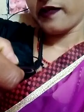 Snapshot of annaya_sweet chatting on 03-23-25, 08:15 annaya sweet online show from 03-23-25, 08:15