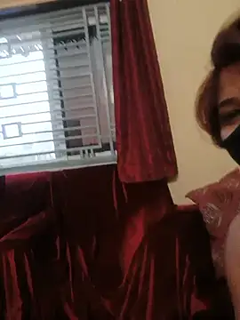 Snapshot of BongQueen9 chatting on 07-14-26, 12:24 BongQueen9 online show from 07-14-26, 12:24