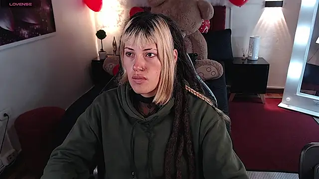  sharlotte777 online show from 02-17-25, 01:42