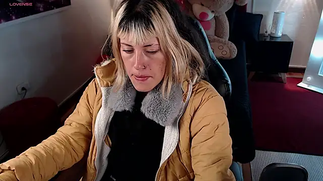  sharlotte777 online show from 02-18-25, 01:11