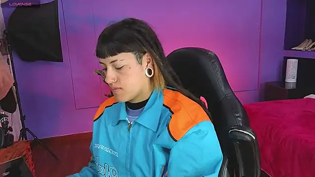  sharlotte777 online show from 10-20-25, 02:50