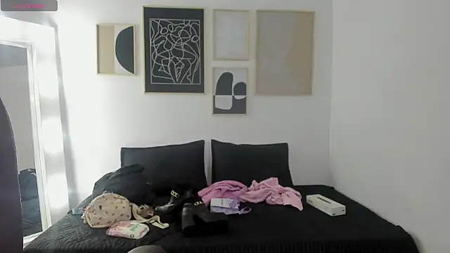  sharlotte777 online show from 02-04-26, 12:44