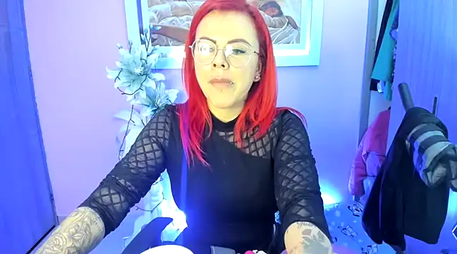 KAROL MILF online show from 03-18-25, 01:10