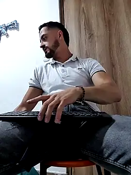 MAXIMUS MASTE3 online show from 02-01-25, 02:47