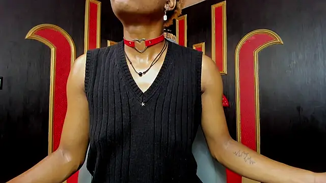 Snapshot of Dark_ftm_lust chatting on 12-22-24, 12:27 Dark ftm lust online show from 12-22-24, 12:27