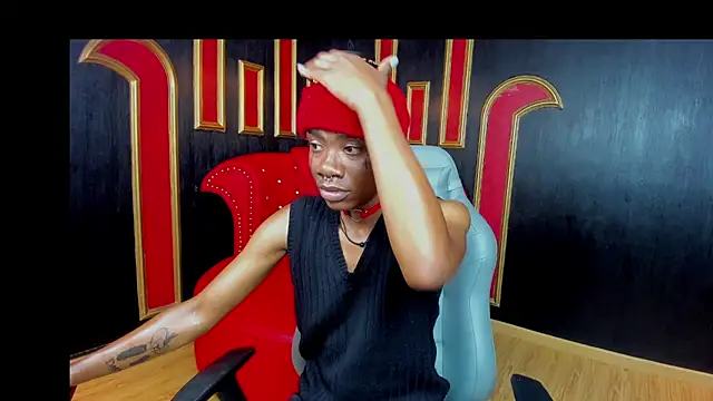 Snapshot of Dark_ftm_lust chatting on 12-31-24, 03:01 Dark ftm lust online show from 12-31-24, 03:01