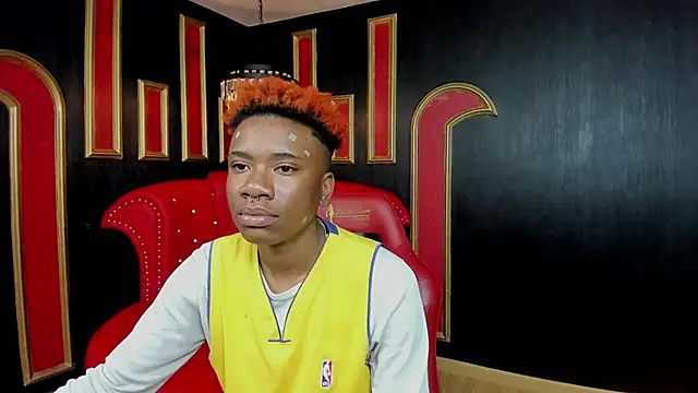 Snapshot of Dark_ftm_lust chatting on 02-05-25, 03:02 Dark ftm lust online show from 02-05-25, 03:02