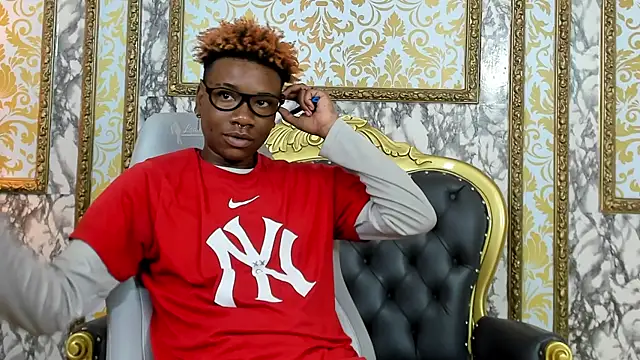 Snapshot of Dark_ftm_lust chatting on 03-04-25, 03:22 Dark ftm lust online show from 03-04-25, 03:22