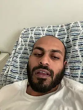 islandvybee55 online show from 01-12-25, 08:36