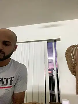 islandvybee55 online show from 01-18-25, 11:22