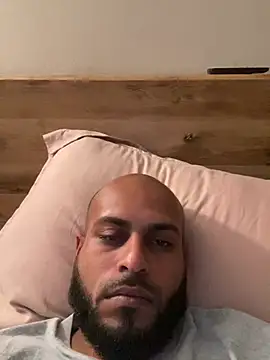 islandvybee55 online show from 03-01-26, 02:41