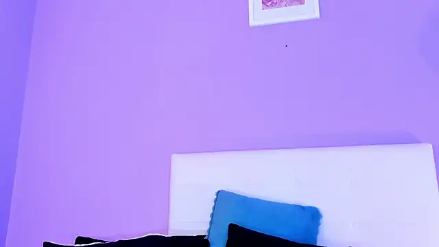 Charlotte11-11 online show from 11-21-25, 02:27