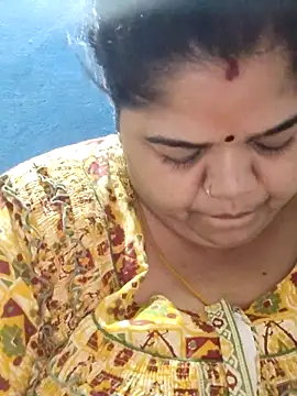 tamilthanushri online show from 03-15-25, 04:02