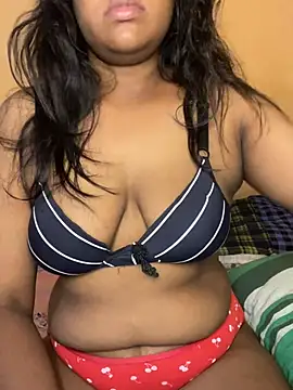 Nethmi156 online show from 05-27-26, 05:59