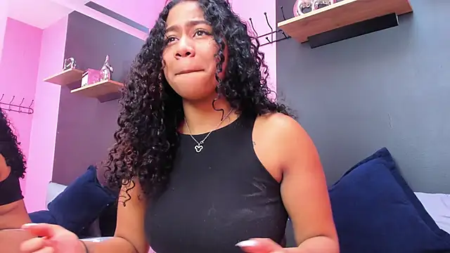 Sofi Fox  online show from 03-01-25, 04:22